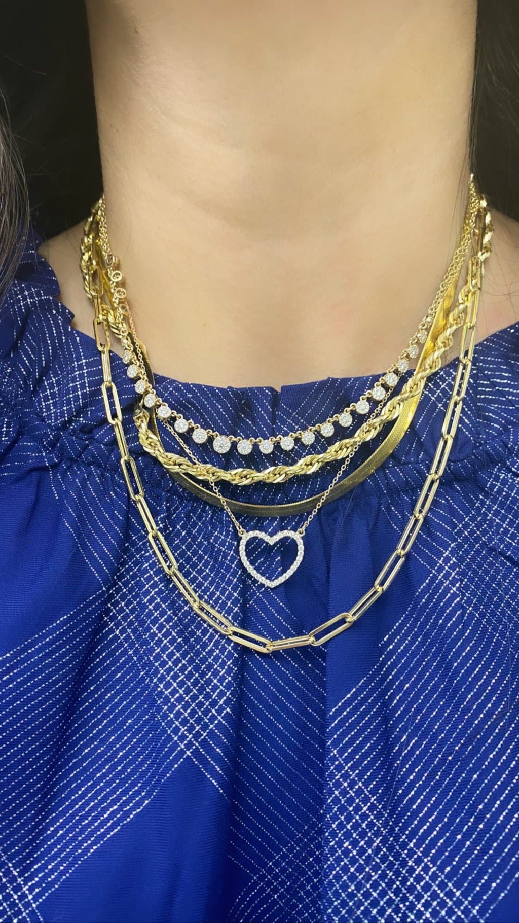 LIGHTWEIGHT PAPERCLIP NECKLACE